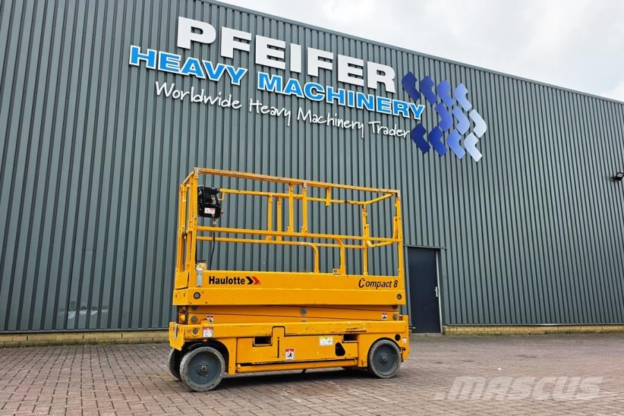 Haulotte Compact 8 Electric, 8.2m Working Height, 350kg Cap لوادر انزلاقية التوجيه