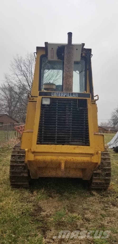 CAT 953 Paletli yükleyiciler
