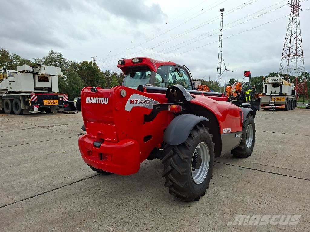 Manitou MT 1440 (100HP + Sideshift + A/C) مناولات متداخلة