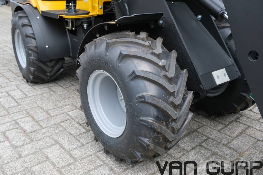 Eurotrac W11 | 2026 | Giant snelwissel | Radlader hoflader Iekrāvēji uz riteņiem