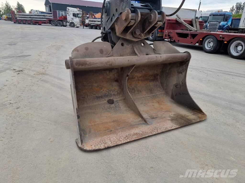 Volvo EC 210 B Rupsgraafmachines