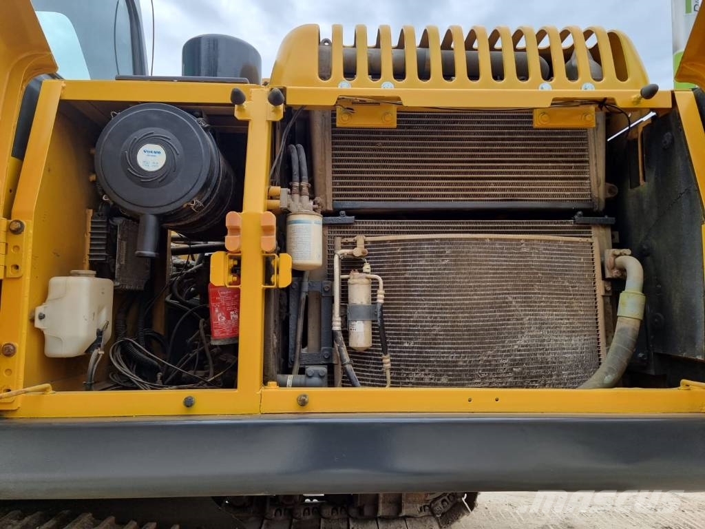 Volvo EC 210 B Rupsgraafmachines