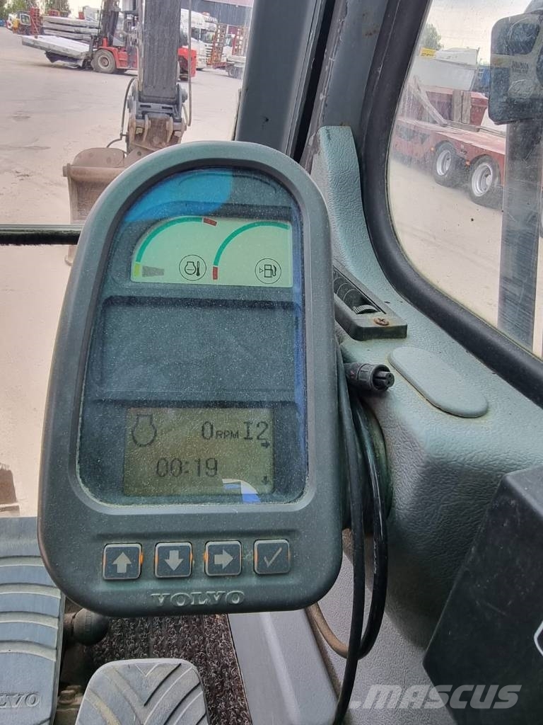 Volvo EC 210 B Rupsgraafmachines