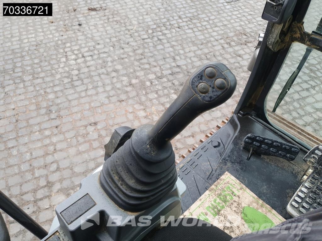 Hitachi ZX130 LCN-7 5 Buckets Bageri guseničari