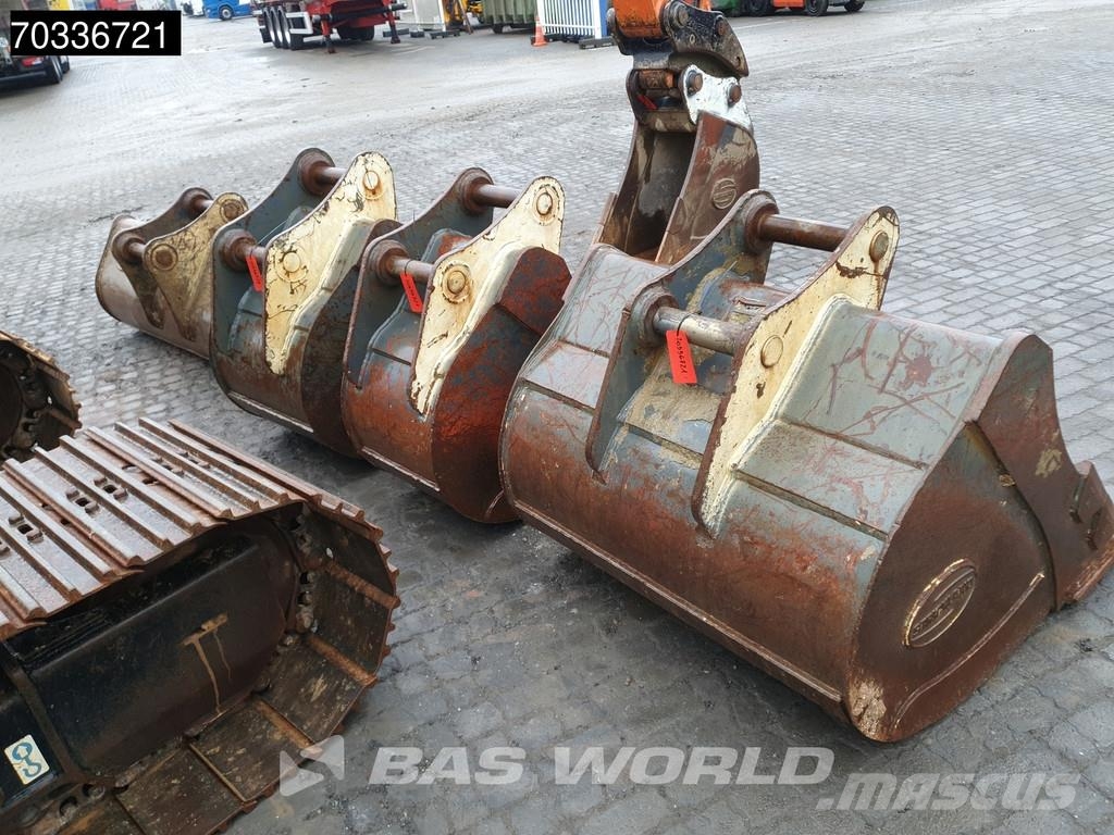 Hitachi ZX130 LCN-7 5 Buckets Bageri guseničari