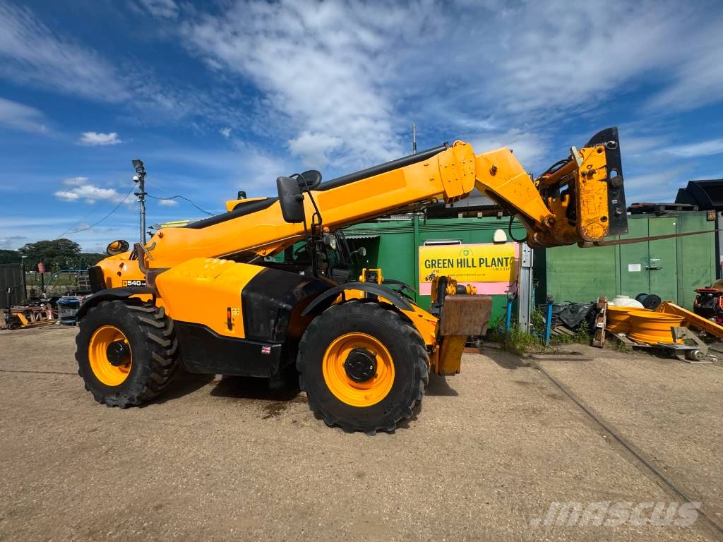 JCB 540-140 Teleskopické manipulátory