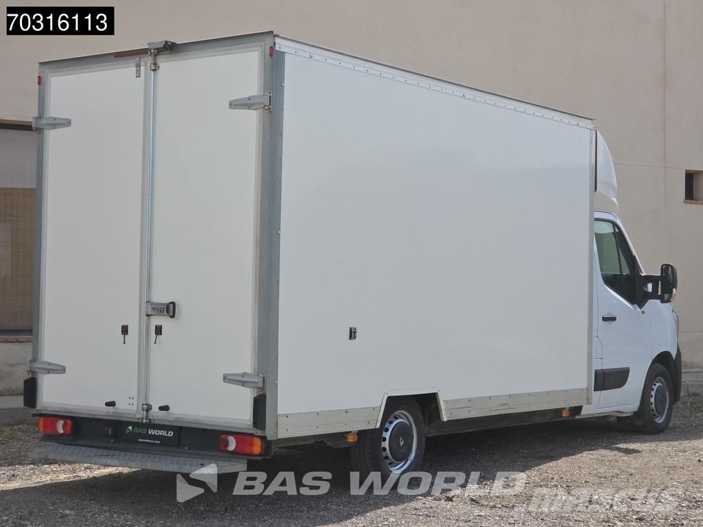 Renault Master 145PK Furgón Caja Cerrada – LED - Navegació Muut autot