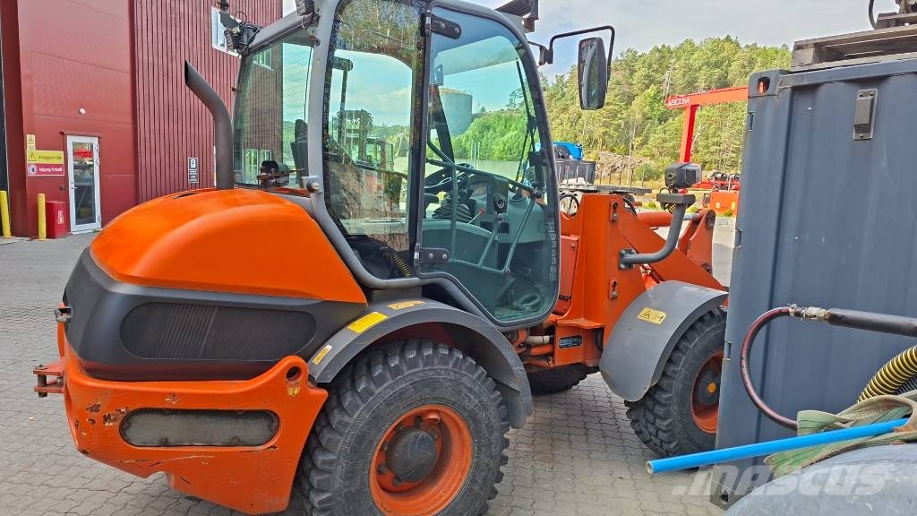 Hitachi ZW75 Radlader