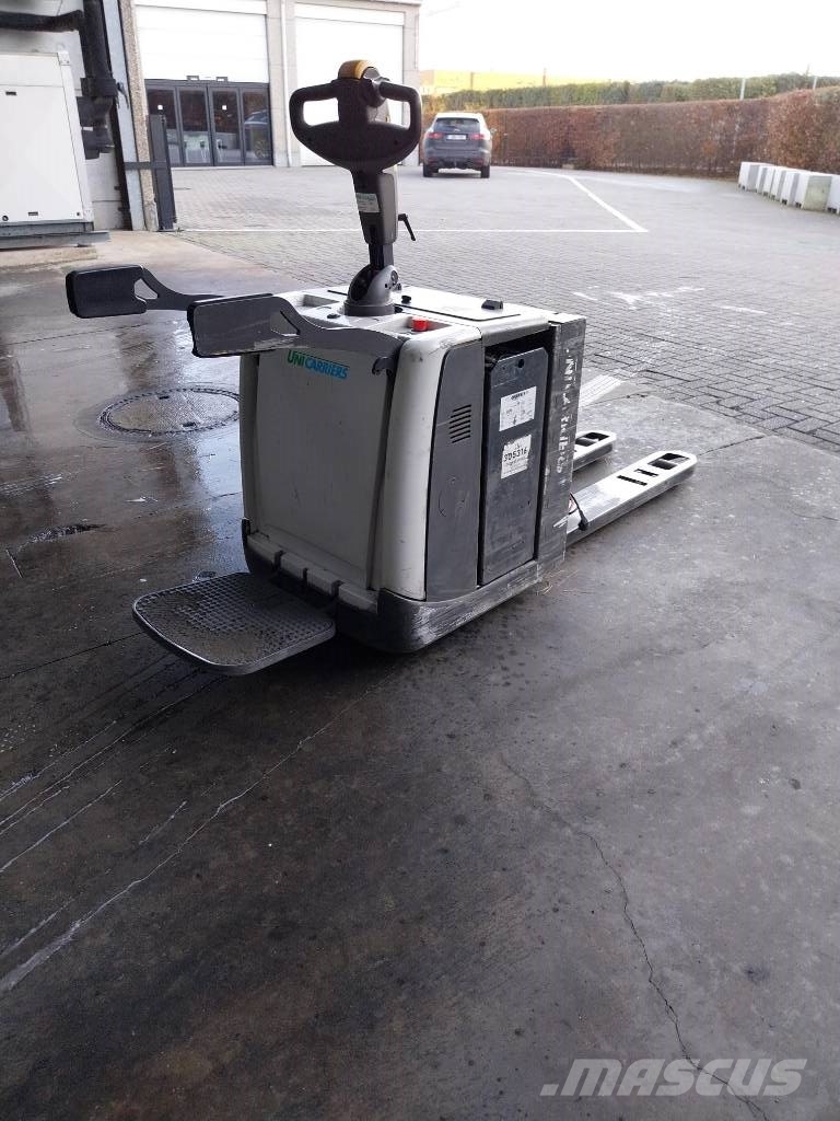 UniCarriers PMR 200 Gabelstapler mit Fahrerstand