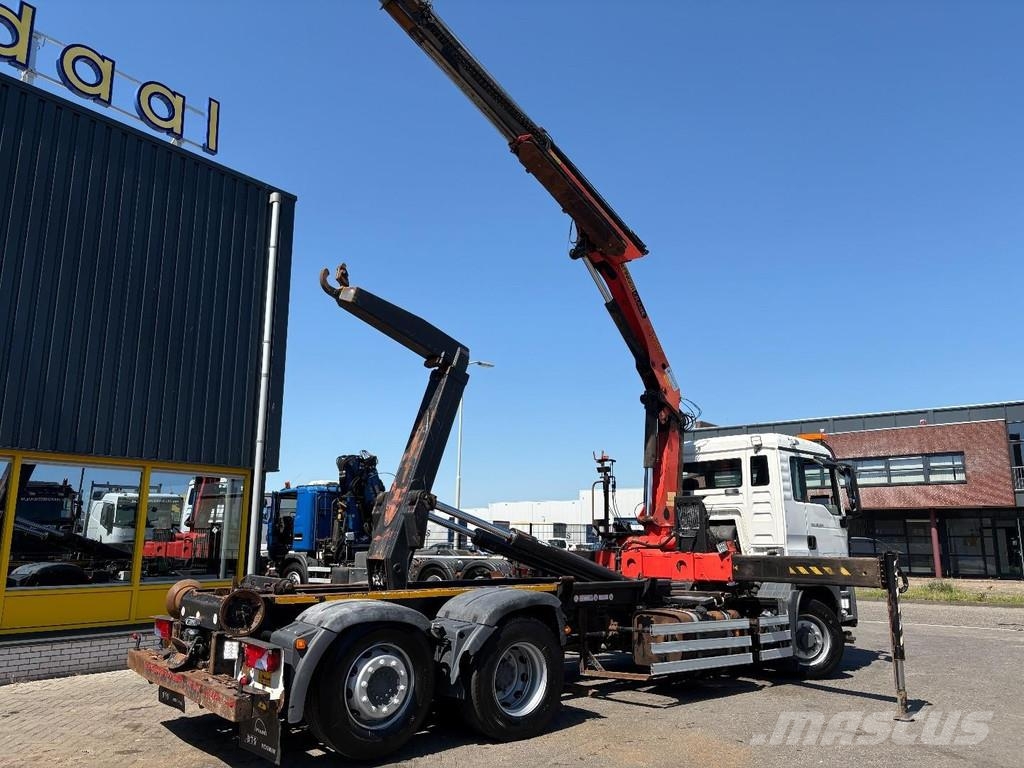 MAN TGS 26.320 + 6x4 FRONT TRACTION + STEERING/LIFT AX Grúas todo terreno