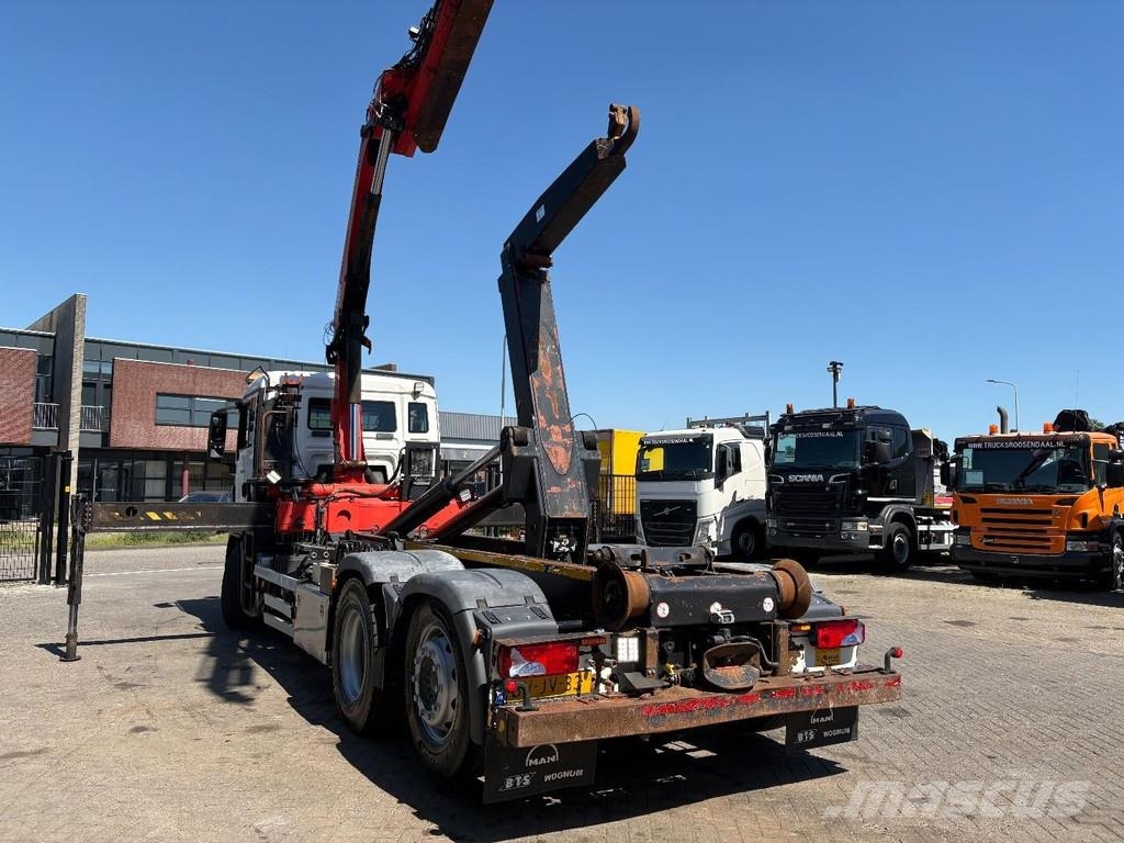 MAN TGS 26.320 + 6x4 FRONT TRACTION + STEERING/LIFT AX Grúas todo terreno