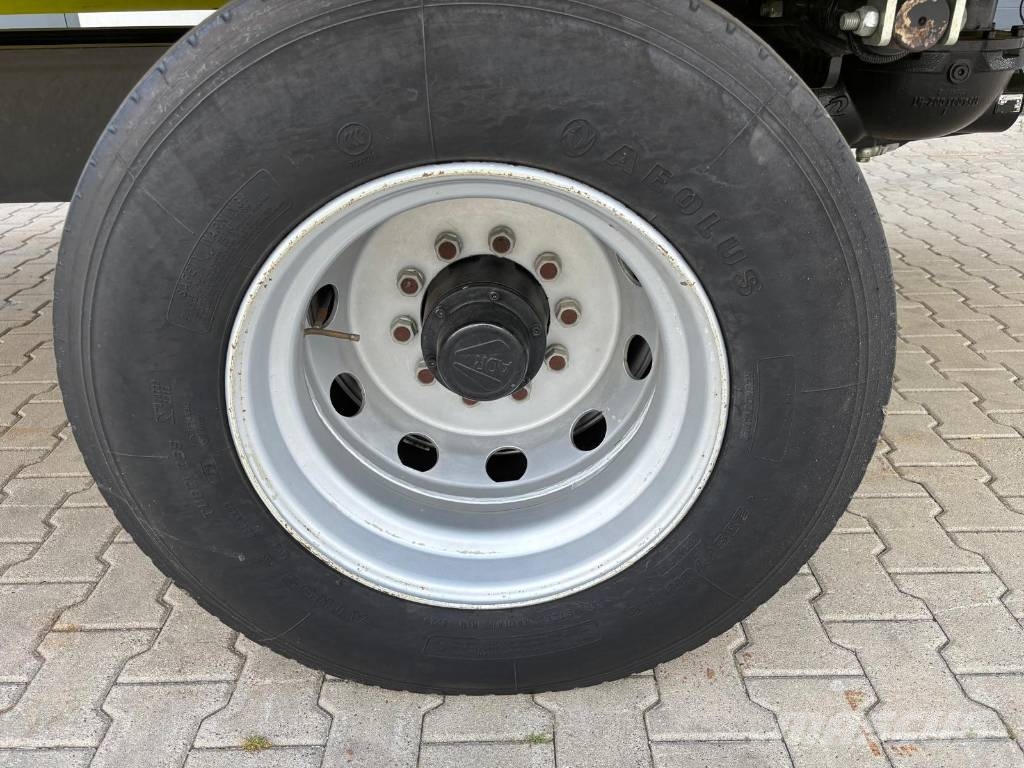 Storti T2-240 علافات ماشية