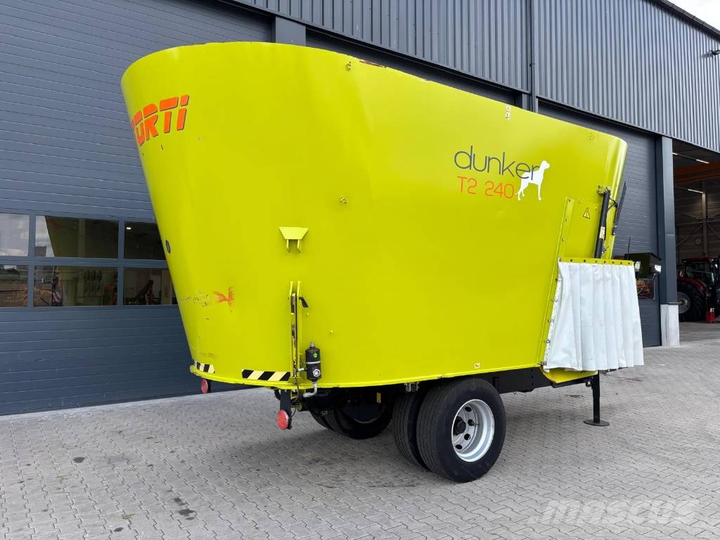 Storti T2-240 علافات ماشية