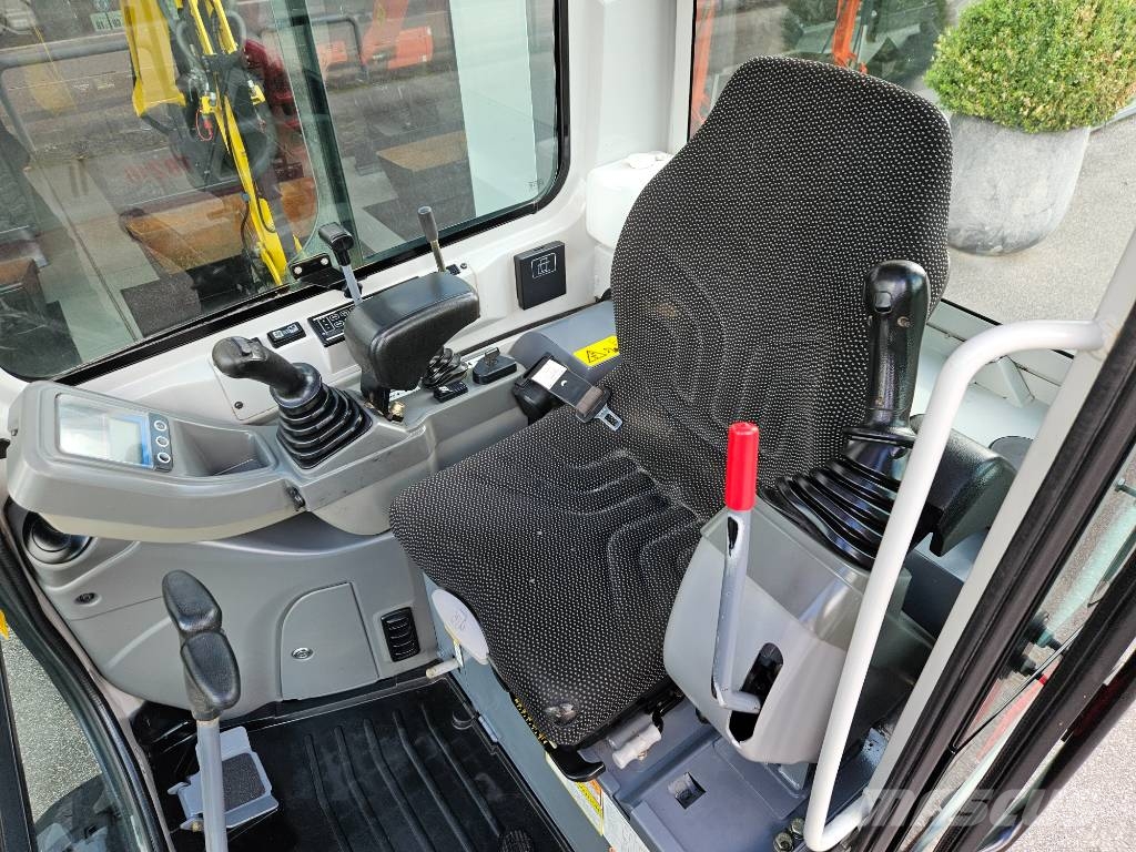 Takeuchi TB 216 Mini excavators < 7t (Mini diggers)