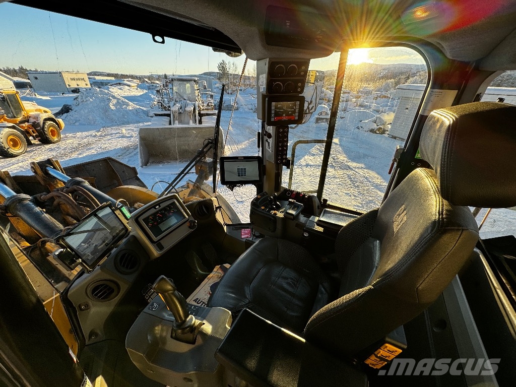 CAT 982 M Wheel loaders