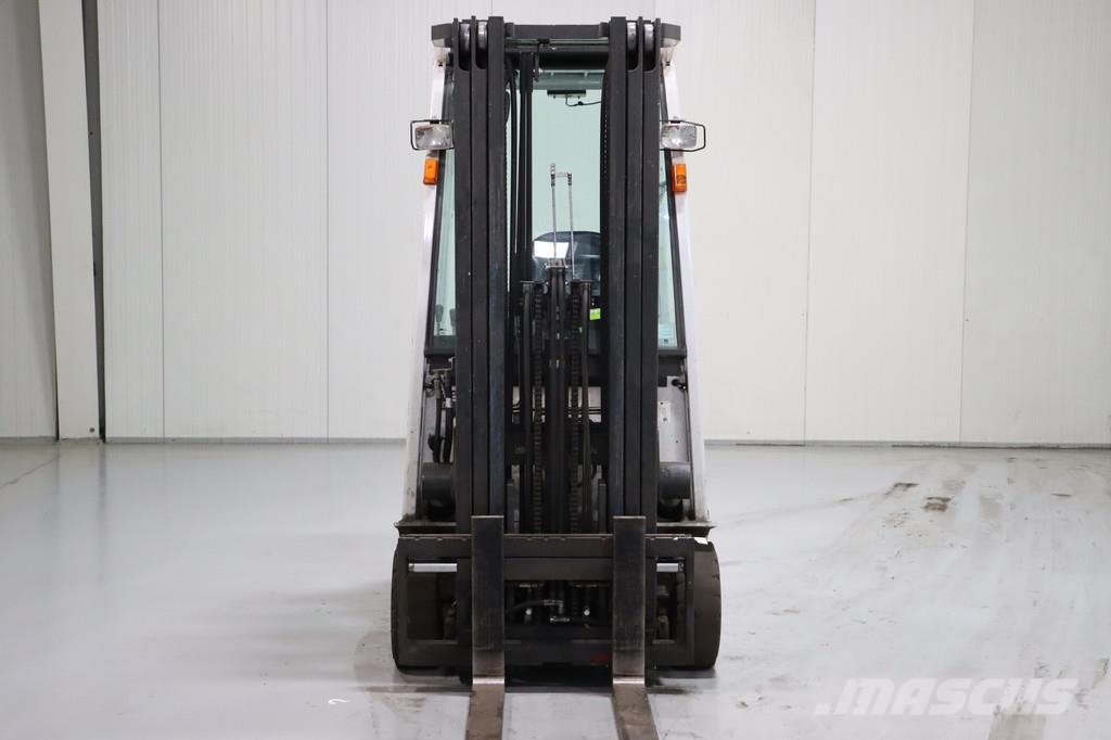 Nissan AG1N1L15Q Elmotviktstruckar