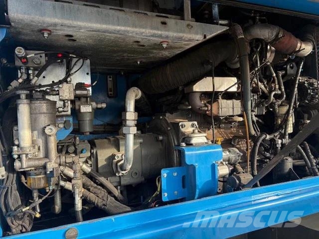 Sennebogen 825E Matrial Handler 825E Waste / industry handlers