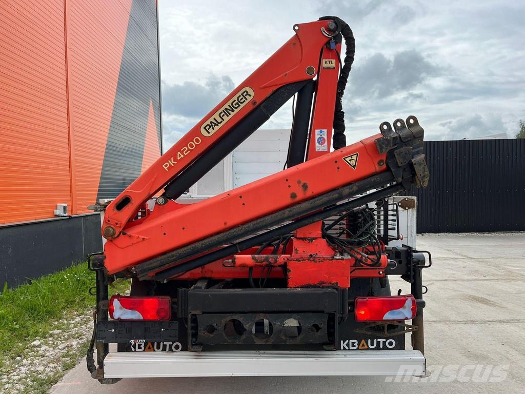 MAN TGL 8.180 4x2 PK 4200 YEAR 2013 / PLATFORM L=3710 Camioane cu macara