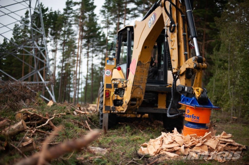 Dipperfox tuskómaró munkagépre Boomstronkfrees
