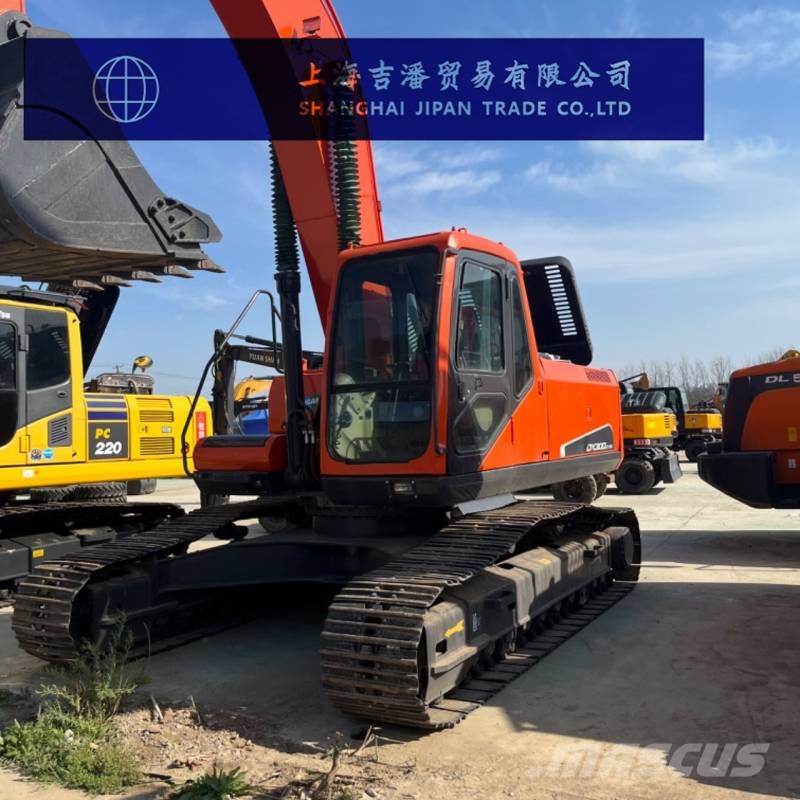 Doosan DX 300 Excavatoare pe șenile