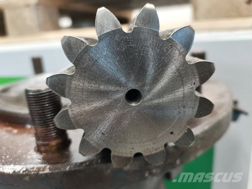 Same Silver 100 {wheel hub } Rehvid, rattad ja veljed