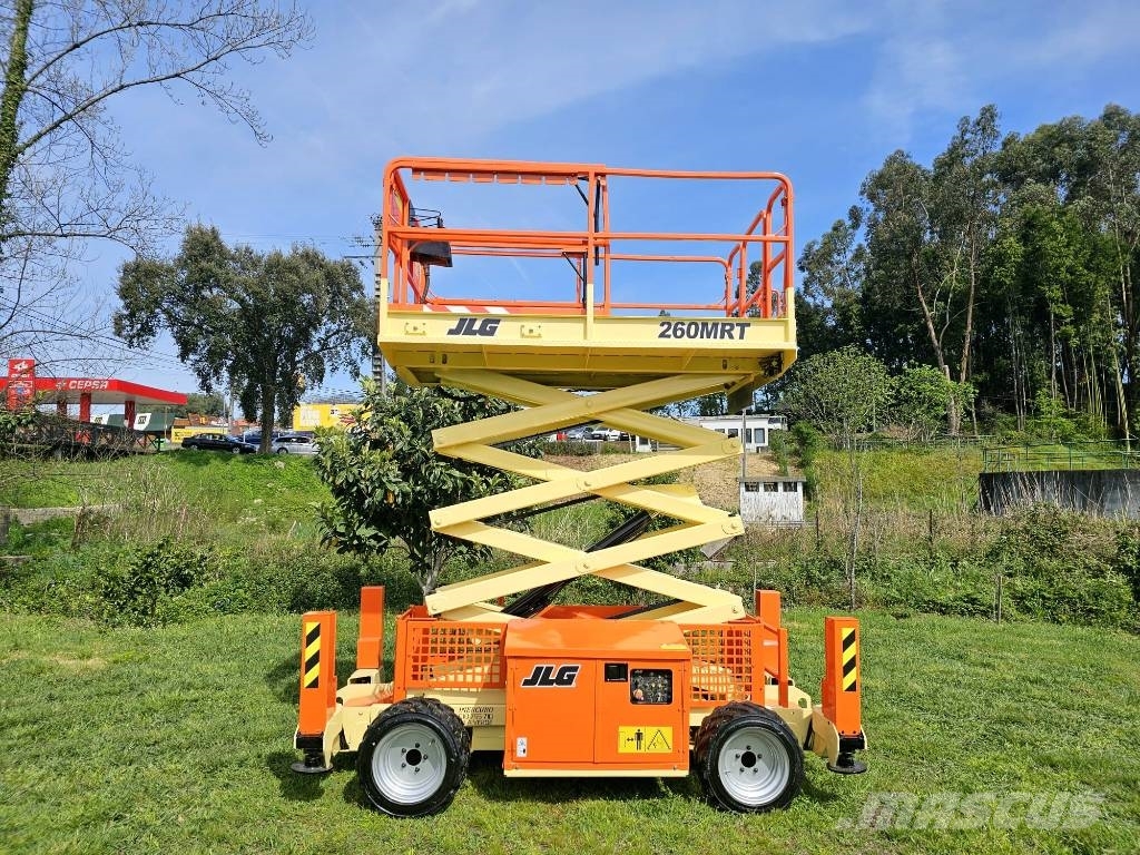 JLG 260 MRT Makazaste platforme