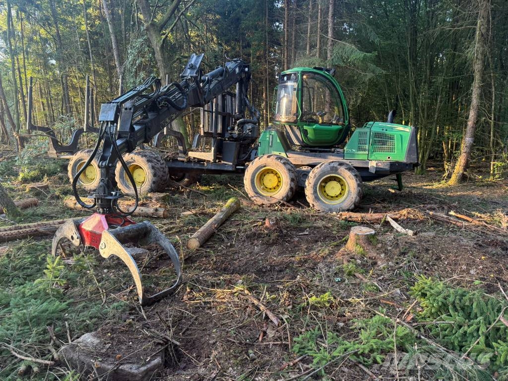 John Deere 1210 E Forvarderi