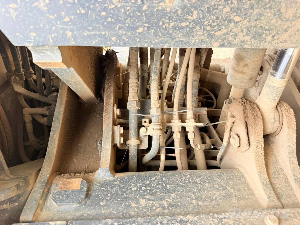 Komatsu WA380-8EO Chargeuse sur pneus