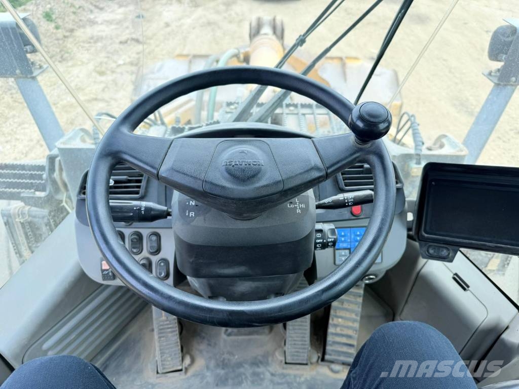 Komatsu WA380-8EO Chargeuse sur pneus