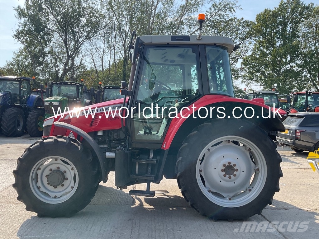 Massey Ferguson 5455 Tractors
