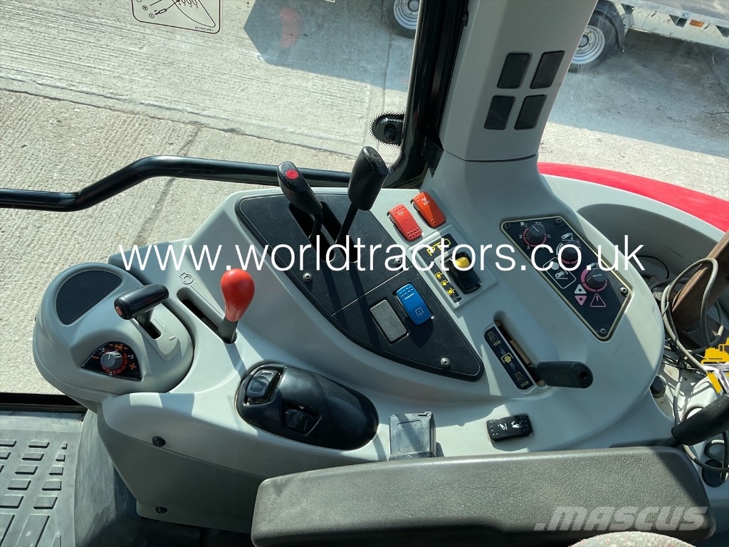Massey Ferguson 5455 Tractors