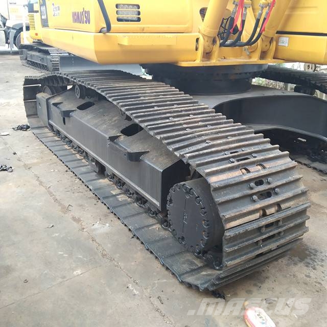 Komatsu PC 220 LC 大型油圧ショベル12t以上（パワーショベル・ユンボ）