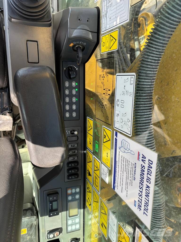CAT 330 FL (Leica GPS) Crawler excavators