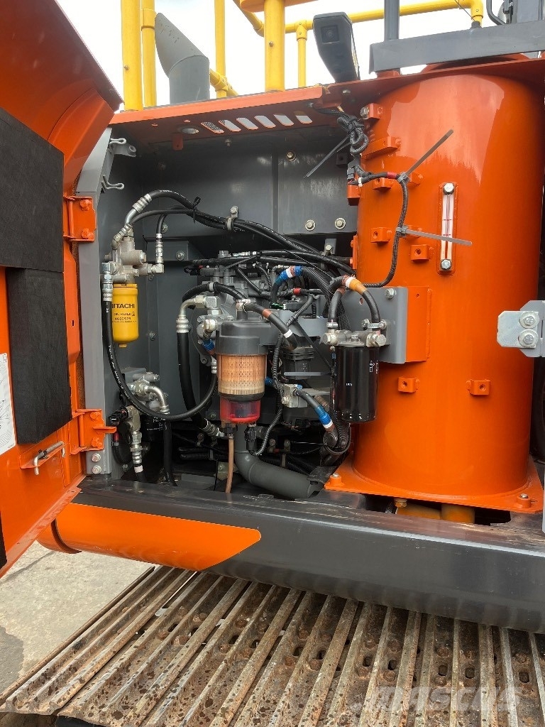 Hitachi Zx130-7 Lánctalpas kotrók