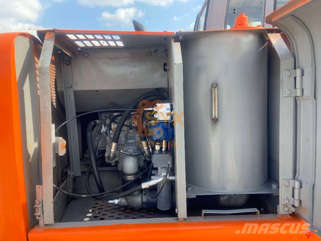 Hitachi EX 120-5 大型油圧ショベル12t以上(パワーショベル・ユンボ)
