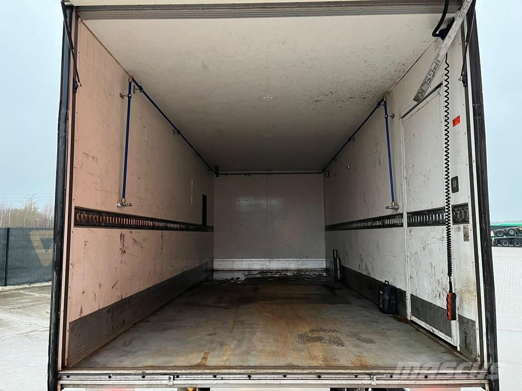 Renault D 7.5 4x2 ONLY 34247 km ! / BOX L=6309 mm Camiones caja cerrada