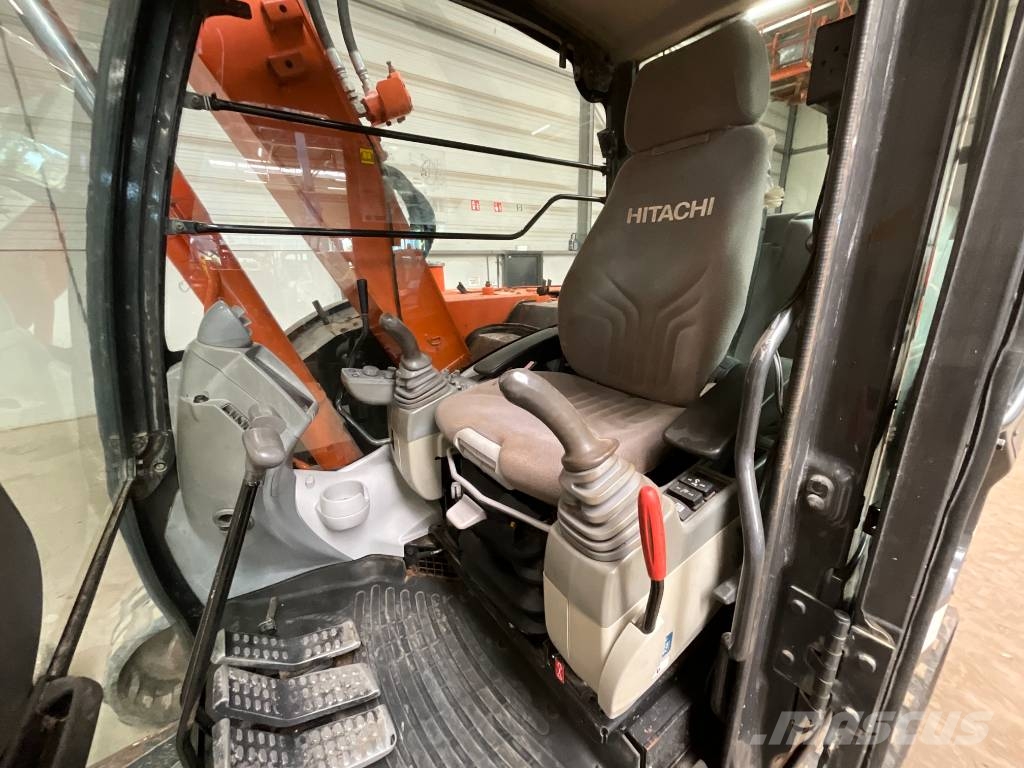 Hitachi ZX 85 US-5 A Midibagger 7t - 12t