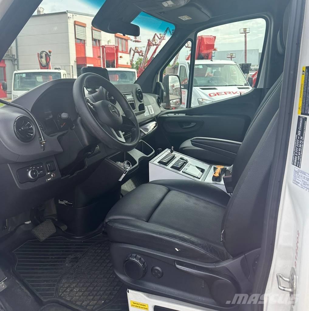 Mercedes-Benz Sprinter Rettungswagen Ambulanslar