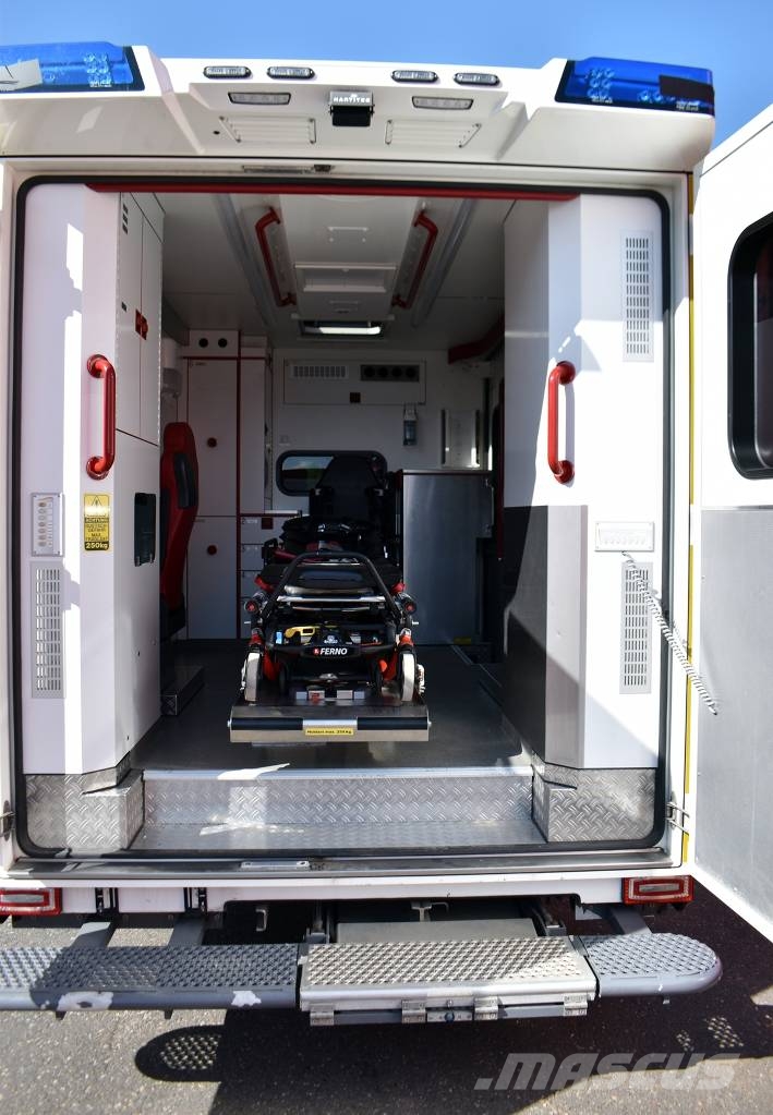 Mercedes-Benz Sprinter Rettungswagen Ambulante