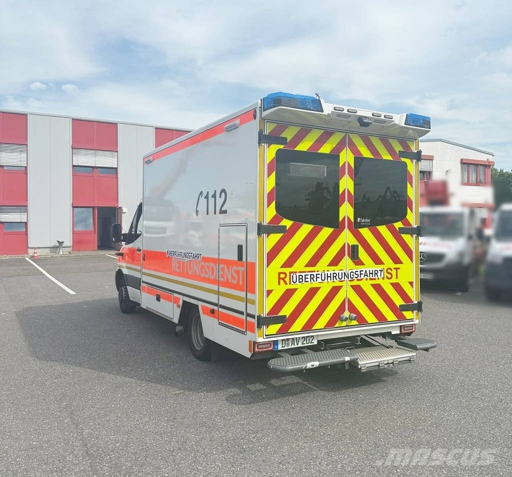 Mercedes-Benz Sprinter Rettungswagen Ambulanslar