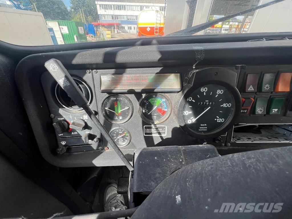 Volvo N10 6X4 Robson-Drive + TANK 14.000 LITER Ostali kamioni