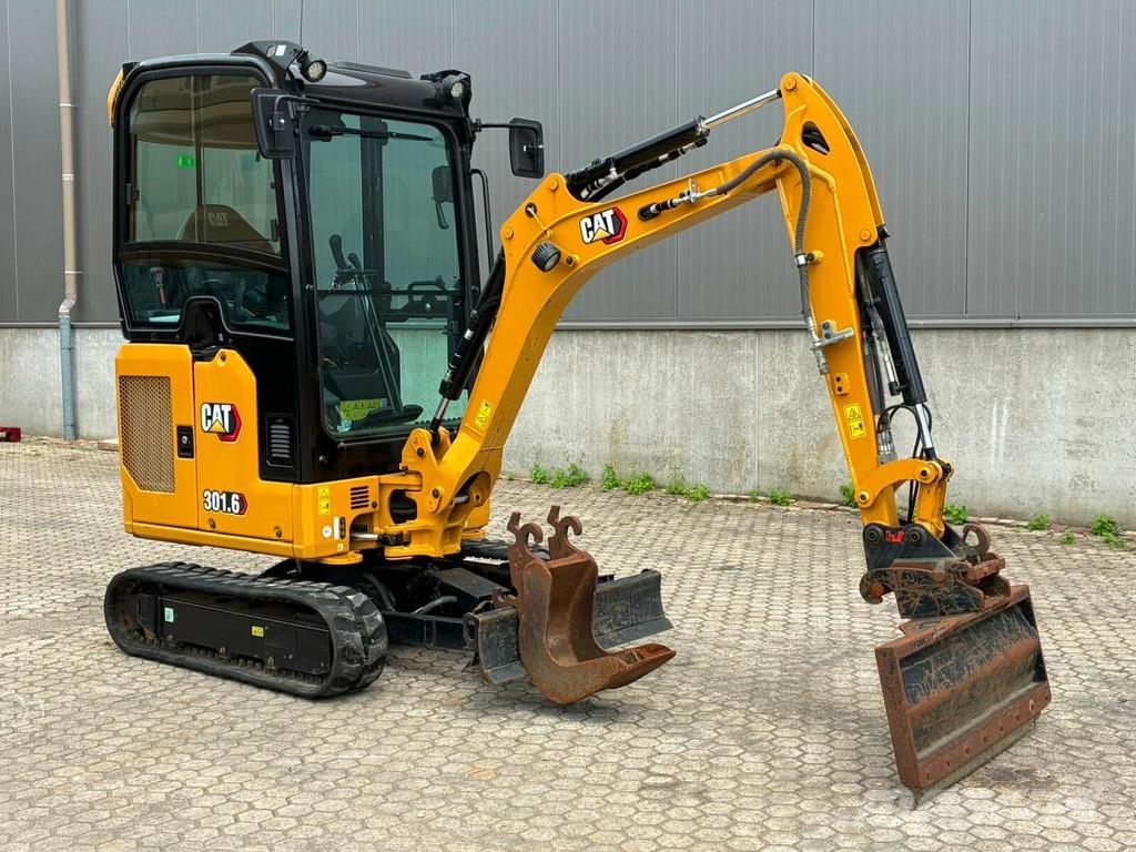 CAT 301.6-05 Mini bageri <7t