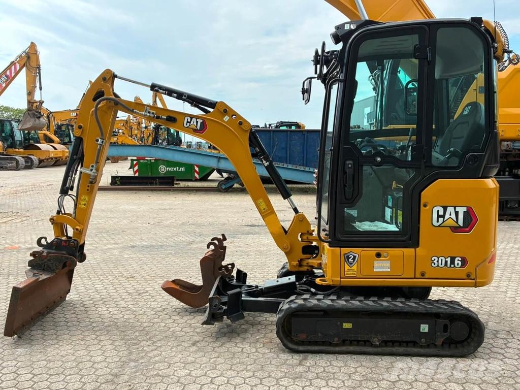 CAT 301.6-05 Mini bageri <7t