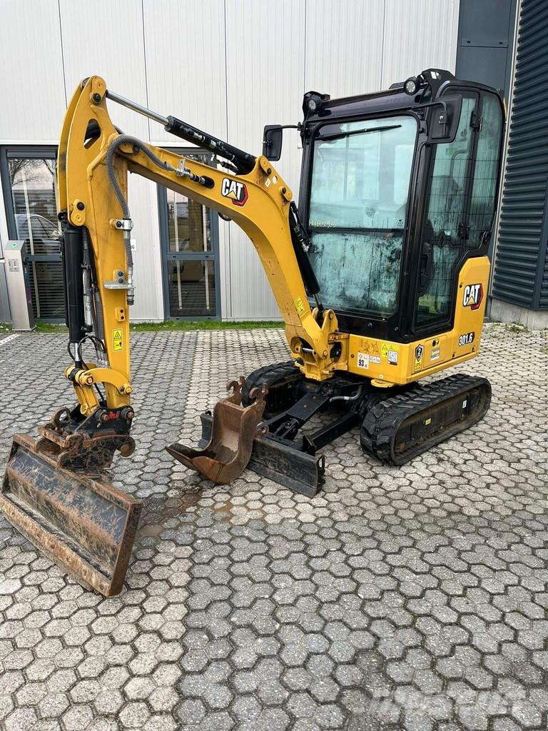 CAT 301.6-05 Miniescavadeiras < 7t (Mini escavadeiras)
