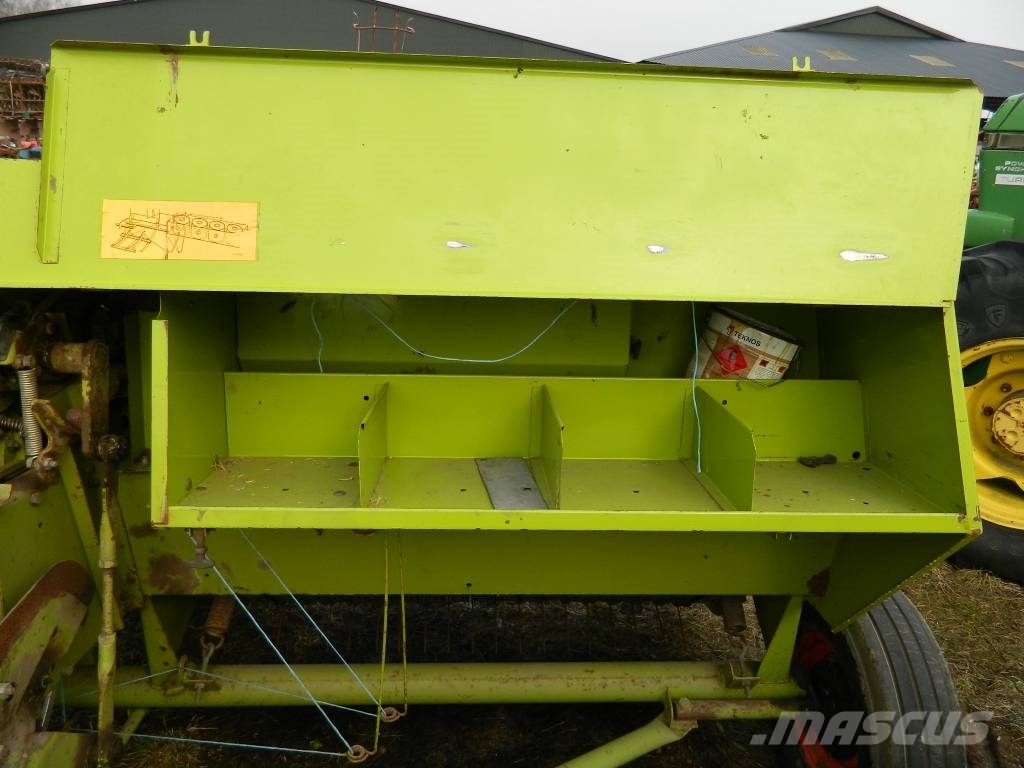 CLAAS Markant 50 Πρέσες τετράγωνων δεμάτων