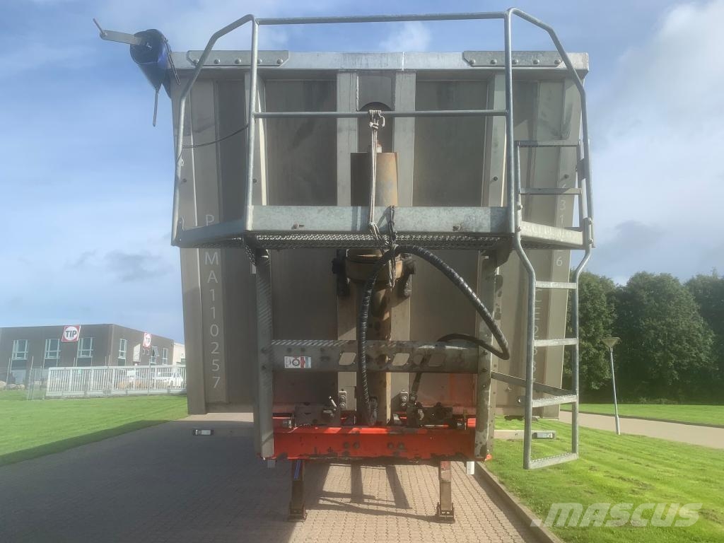 Kell-berg Trailer Bulker Open 62 M3 Capacity in Li Savivartės puspriekabės