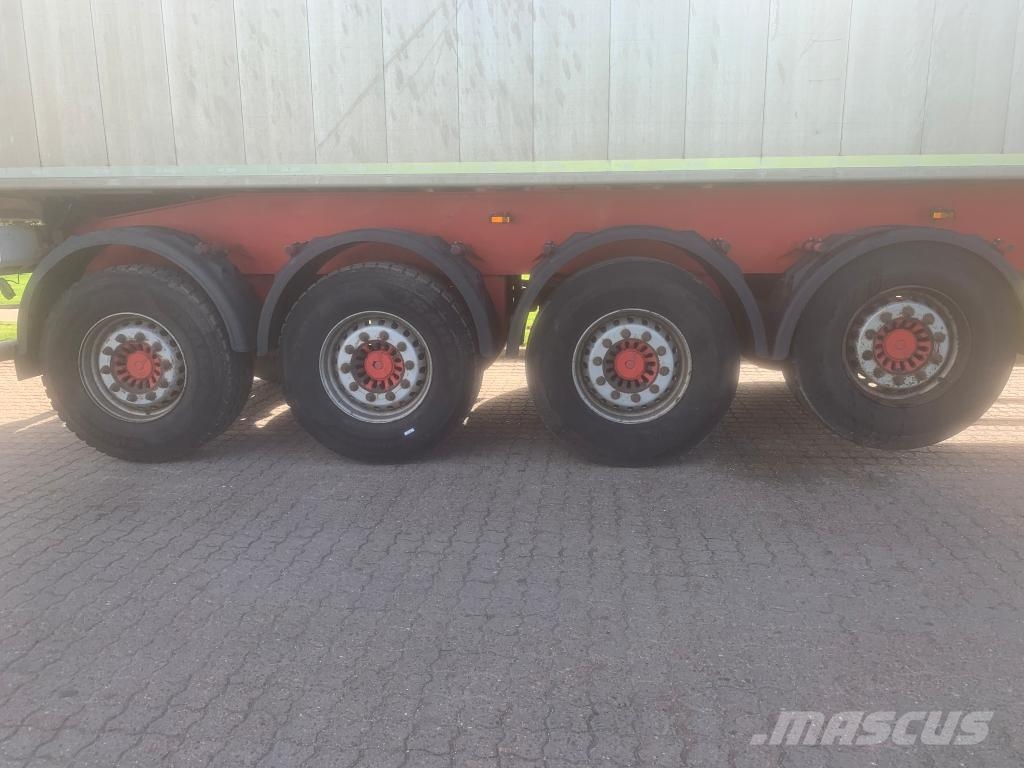 Kell-berg Trailer Bulker Open 62 M3 Capacity in Li Savivartės puspriekabės