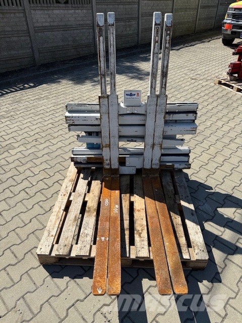 Linde USED FORKS 4 Horquillas
