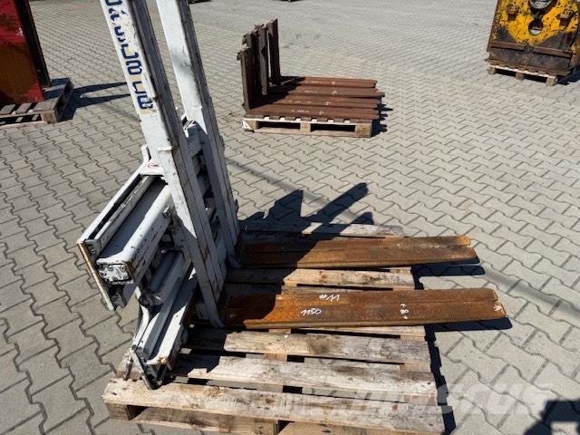 Linde USED FORKS 4 Horquillas