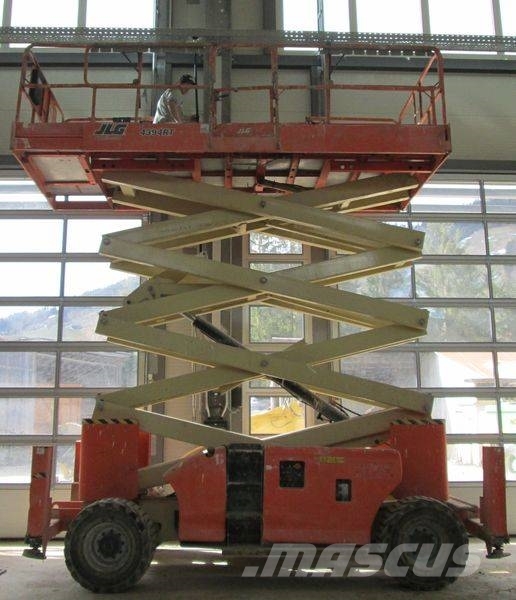 JLG 4394RT, 4x4 Elevadores de tesoura